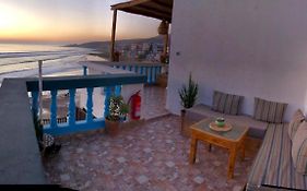 Big appartement au cœur de Taghazout 3 min a la plage 3eme etage